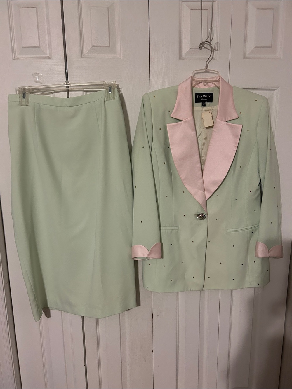 Eva Pollak Mint Green Skirt Suit with Pink Satin Trim 💕.  Size 14.    NWT